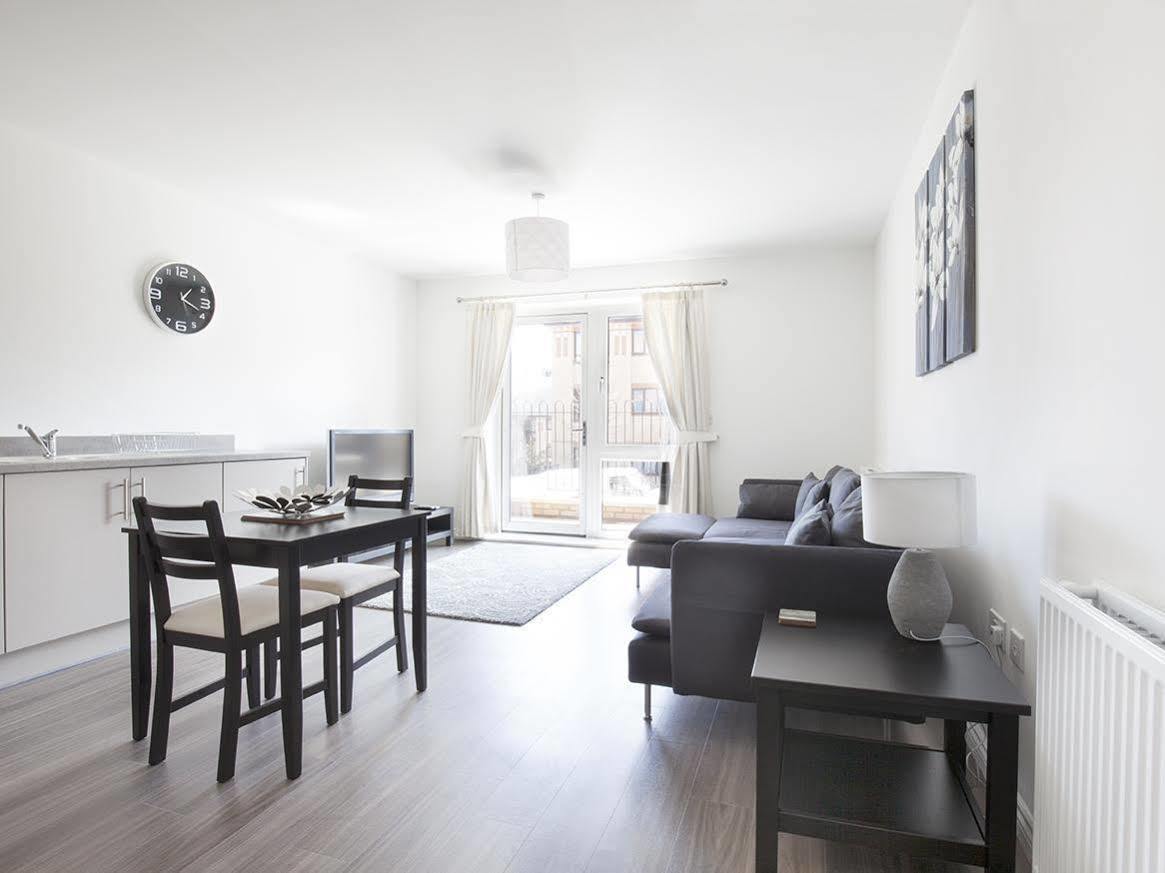 מילטון קינס Campbell Park - City Stay Apartments מראה חיצוני תמונה